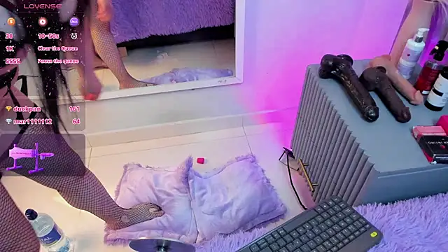 Mia_Valentine_'s cam snapshot