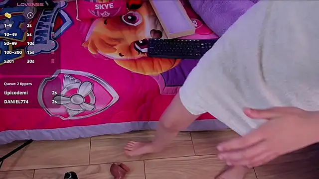 foxy__mia's cam snapshot