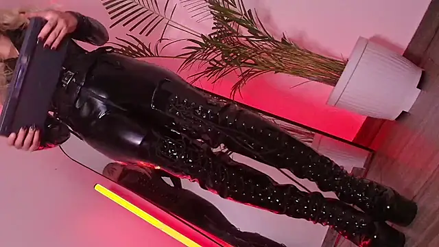 Dalila_Thoms's cam snapshot