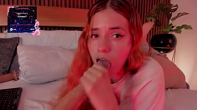 alliss_ginger_'s cam snapshot