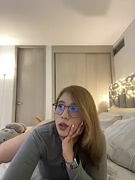 Foxxy222_'s cam snapshot