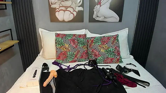 Hunter_Ignis live sex cam