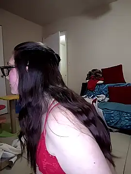 LaylaLucis's cam snapshot