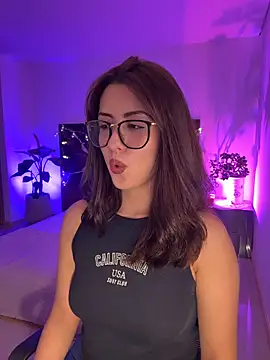 EmaSaenz's cam snapshot