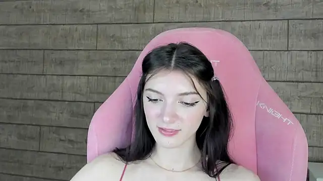 SophiaProve's cam snapshot