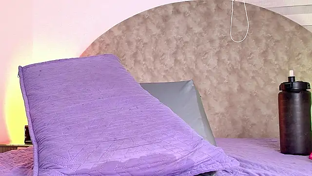 anisha_x's cam snapshot