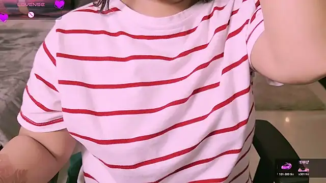 Khaleesiiii's cam snapshot