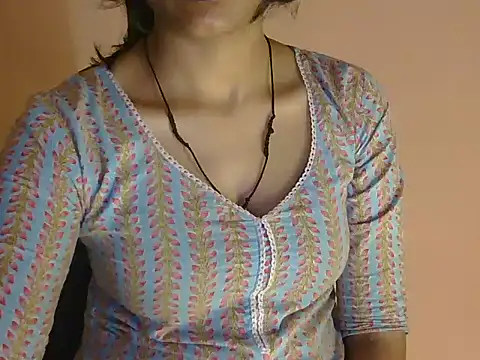 Cute_Pihu01's cam snapshot