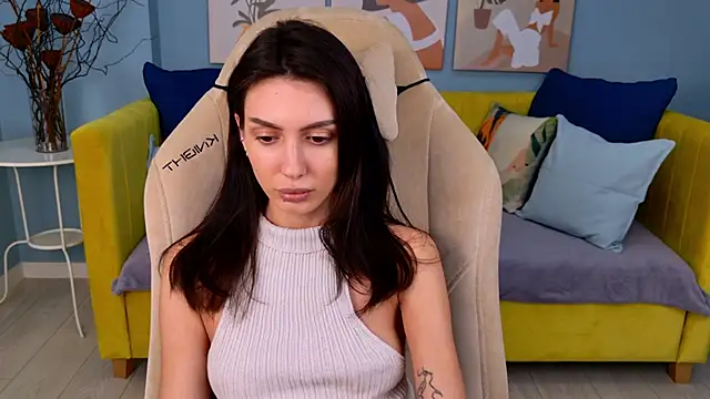 BellaMell's cam snapshot