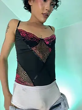 Ambarhilton live sex cam