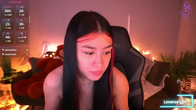 FataleNellie live sex cam