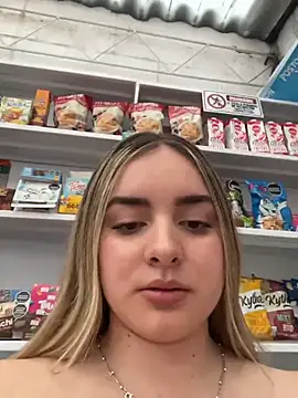 imlindapink live sex cam