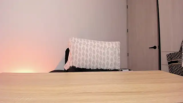 Mialenox live sex cam