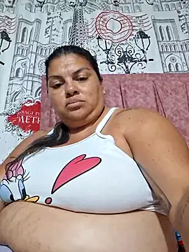 chubby_sexy_big_tits live sex cam