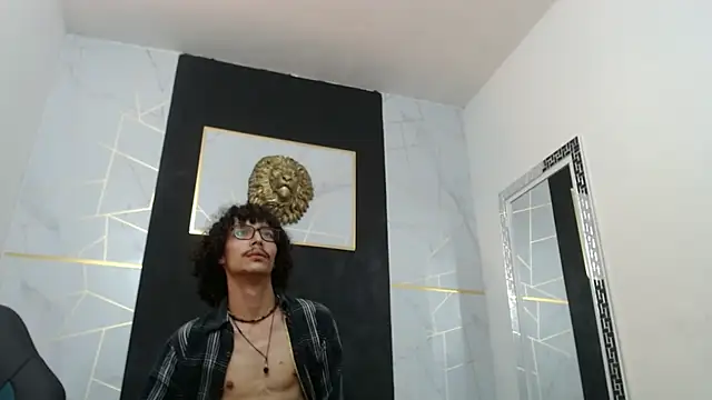 KittyStarmorbid live sex cam