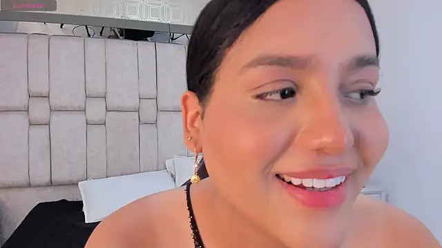 ValeryCooper18 live sex cam