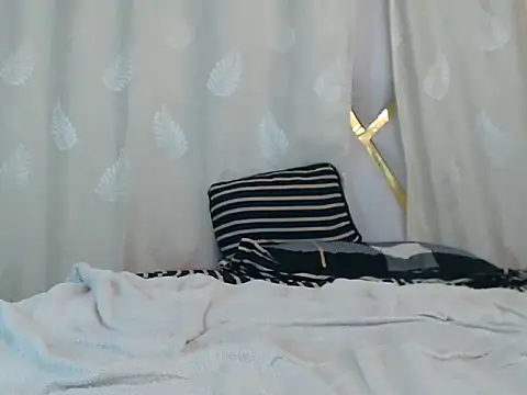 Adriana_Prettie's cam snapshot