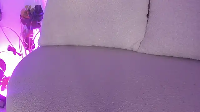 cutte_hanna18 live sex cam