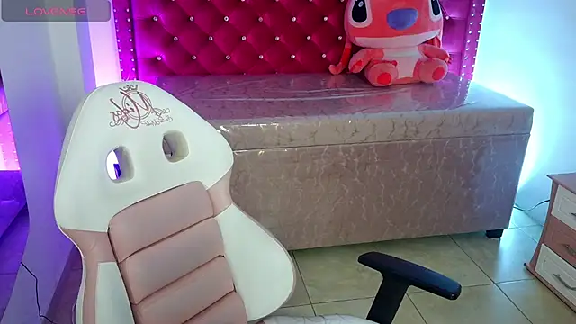 Abby_Rouse_m's cam snapshot