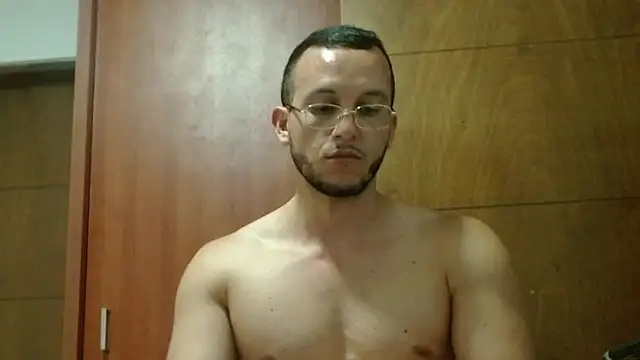 MarcusMilarc's cam snapshot