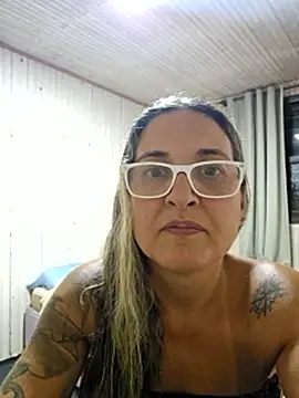 bellafortune51's cam snapshot