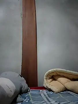 aki_zz69's cam snapshot