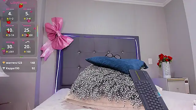 emma_lye's cam snapshot