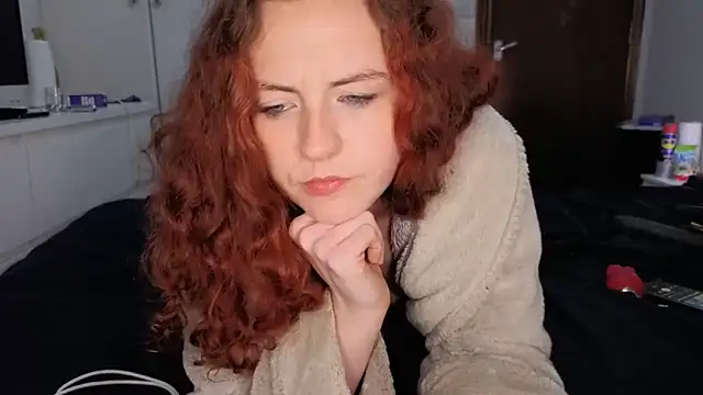 ENGLISHEMILY_69's cam snapshot