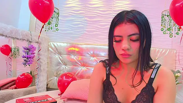 alanna_blaze's cam snapshot