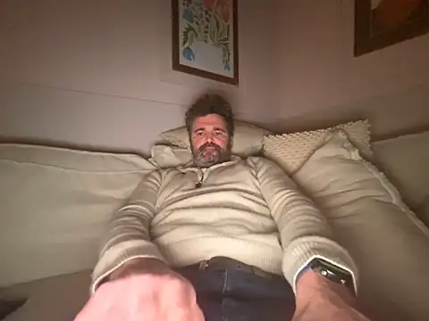 CyprioteWhitefly's cam snapshot