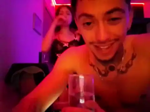 sorbetedeframbuesa68's cam snapshot