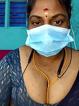 TamilSembaruthi143's cam snapshot