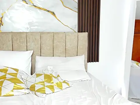 Atenis_thompson's cam snapshot