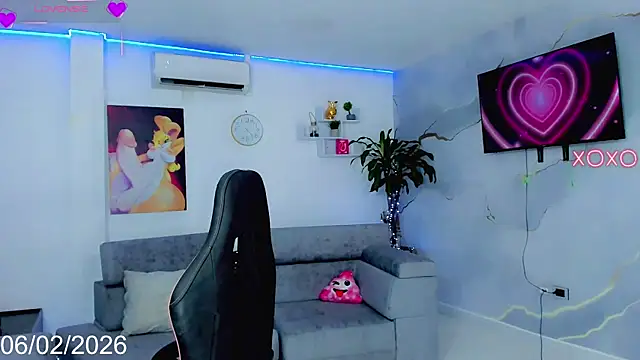 Nella_Dolls live sex cam