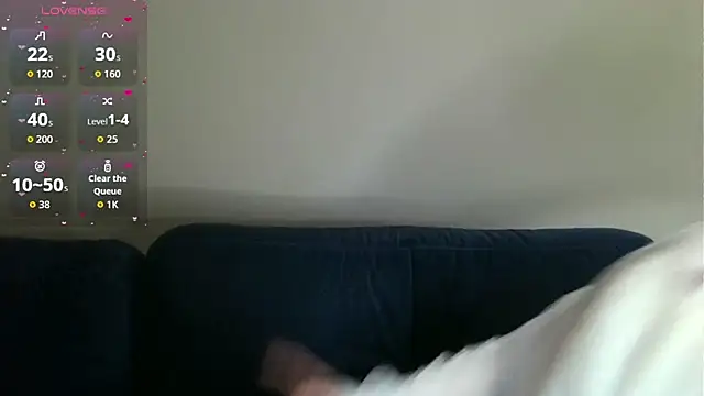 white_liillyy's cam snapshot