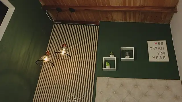 danna_peters's cam snapshot