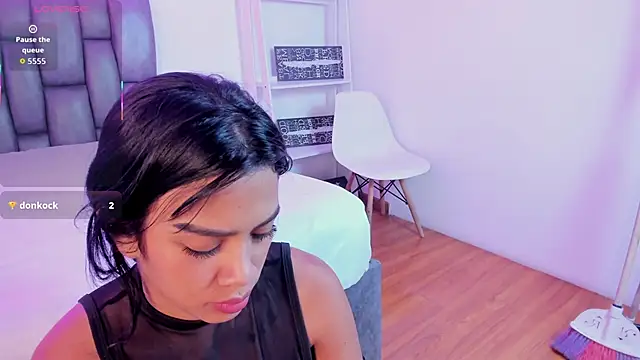 Saara_Corraless's cam snapshot