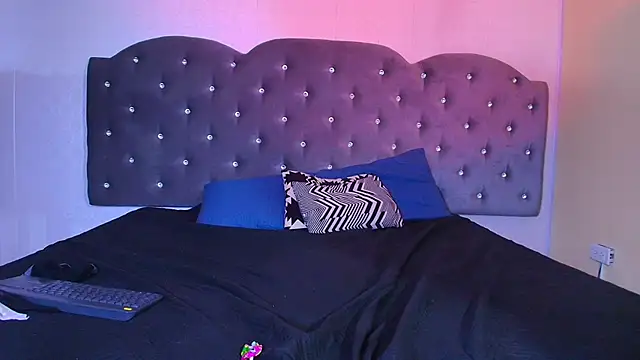 scarlett_venom_'s cam snapshot