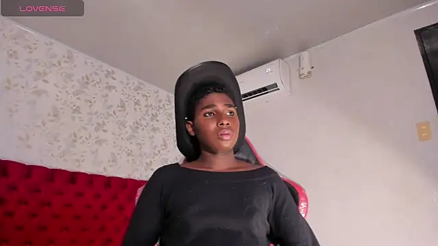 teylor_lovee's cam snapshot