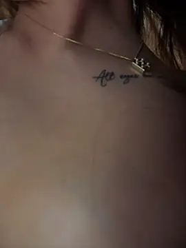 Anita-vega live sex cam