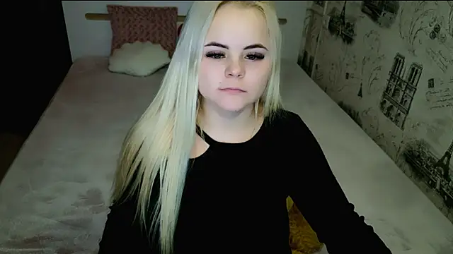 lovely-eyes's cam snapshot