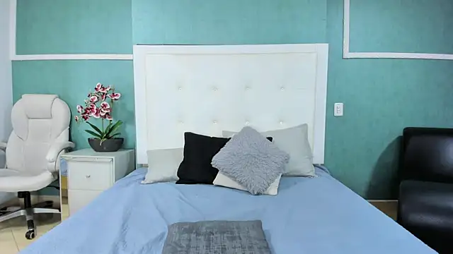 ania_gomez's cam snapshot