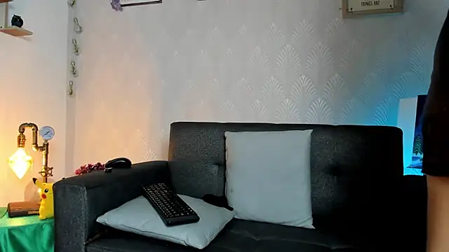 Alaia_Love77's cam snapshot