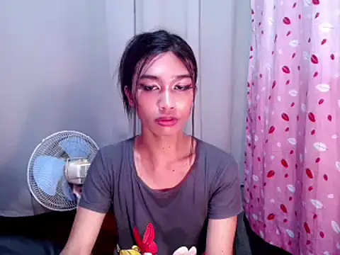 JASMINE_BIGCOCK live sex cam