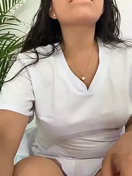 Ariana_TuFantasiaHot live sex cam