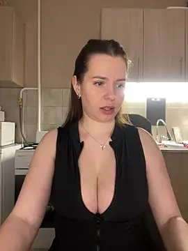 NastyushaaLove live sex cam