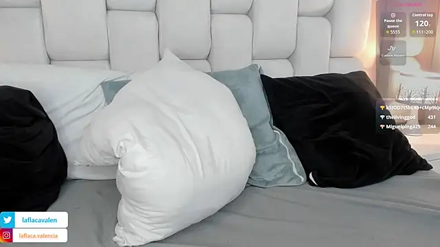 AndreaValencia's cam snapshot