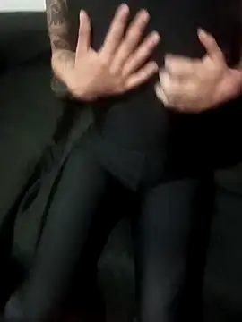 BenedettoMr69's cam snapshot