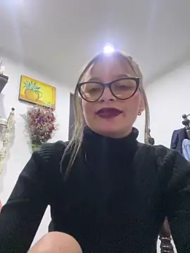 KoraSweett's cam snapshot