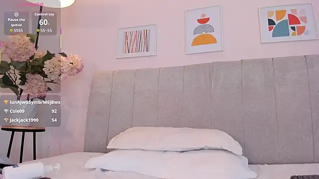 fatiima_'s cam snapshot